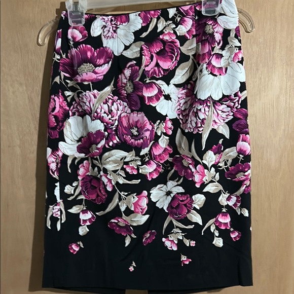 White House Black Market Pink Pencil Skirt for Cocktail - Picture 1 of 6